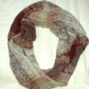 Infinity scarf